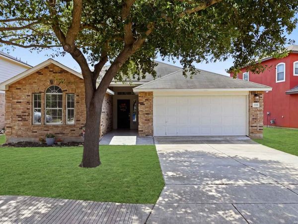 1106 Seven Iron Way, San Antonio, TX 78221