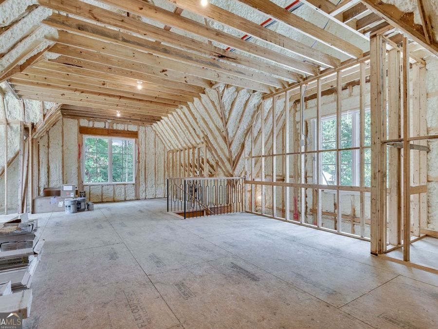 Property Image 104