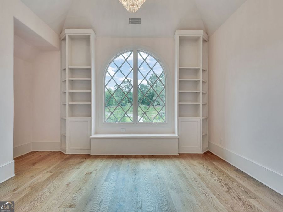 Property Image 90