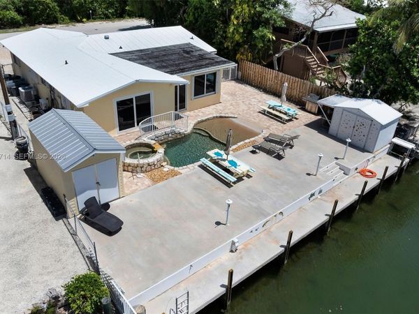 1791 Grouper Dr, Marathon, FL 33050