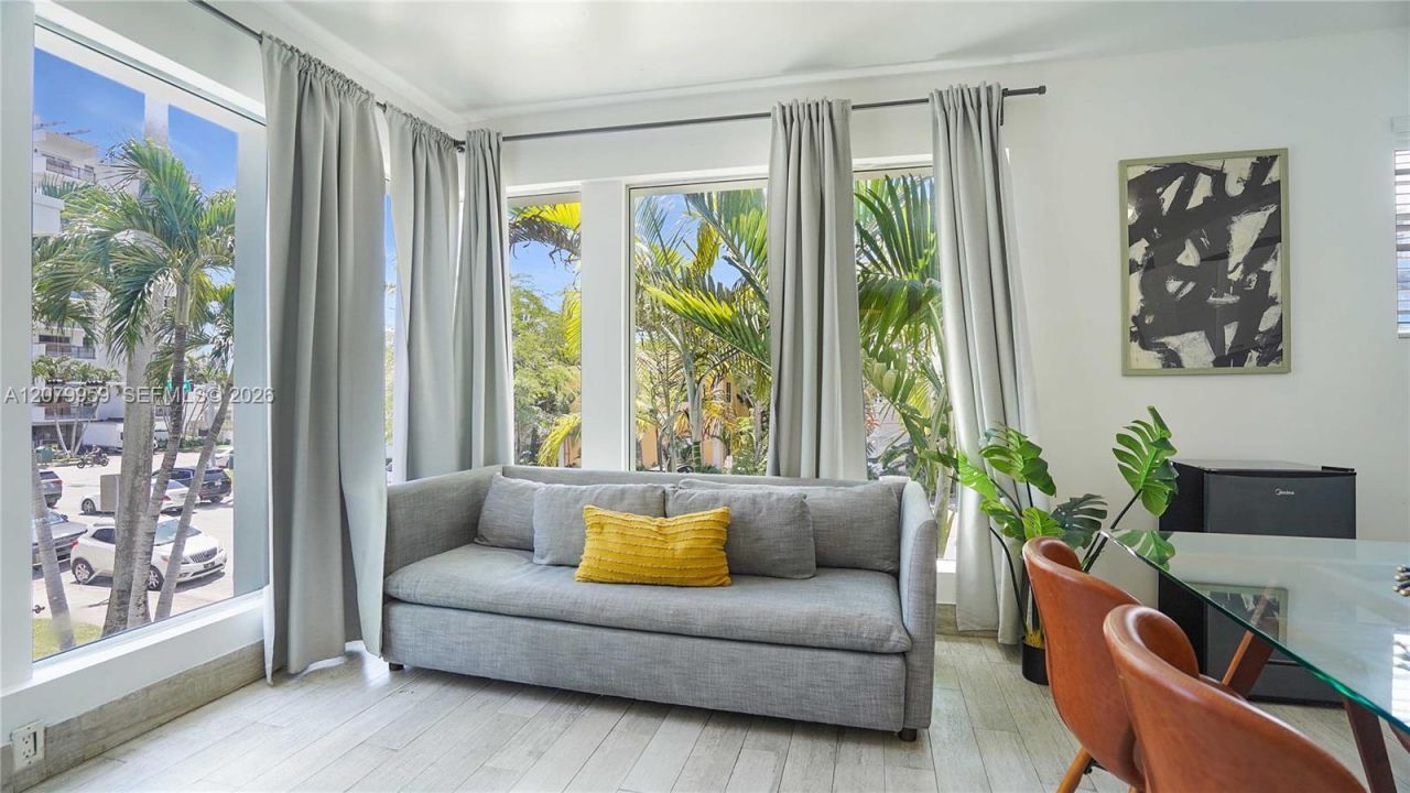 1321 15th, Miami Beach, FL 33139 Photo