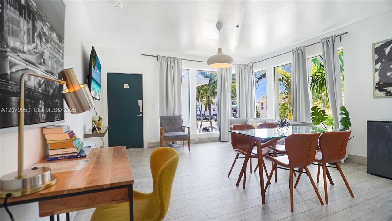 1321 15th, Miami Beach, FL 33139 Photo