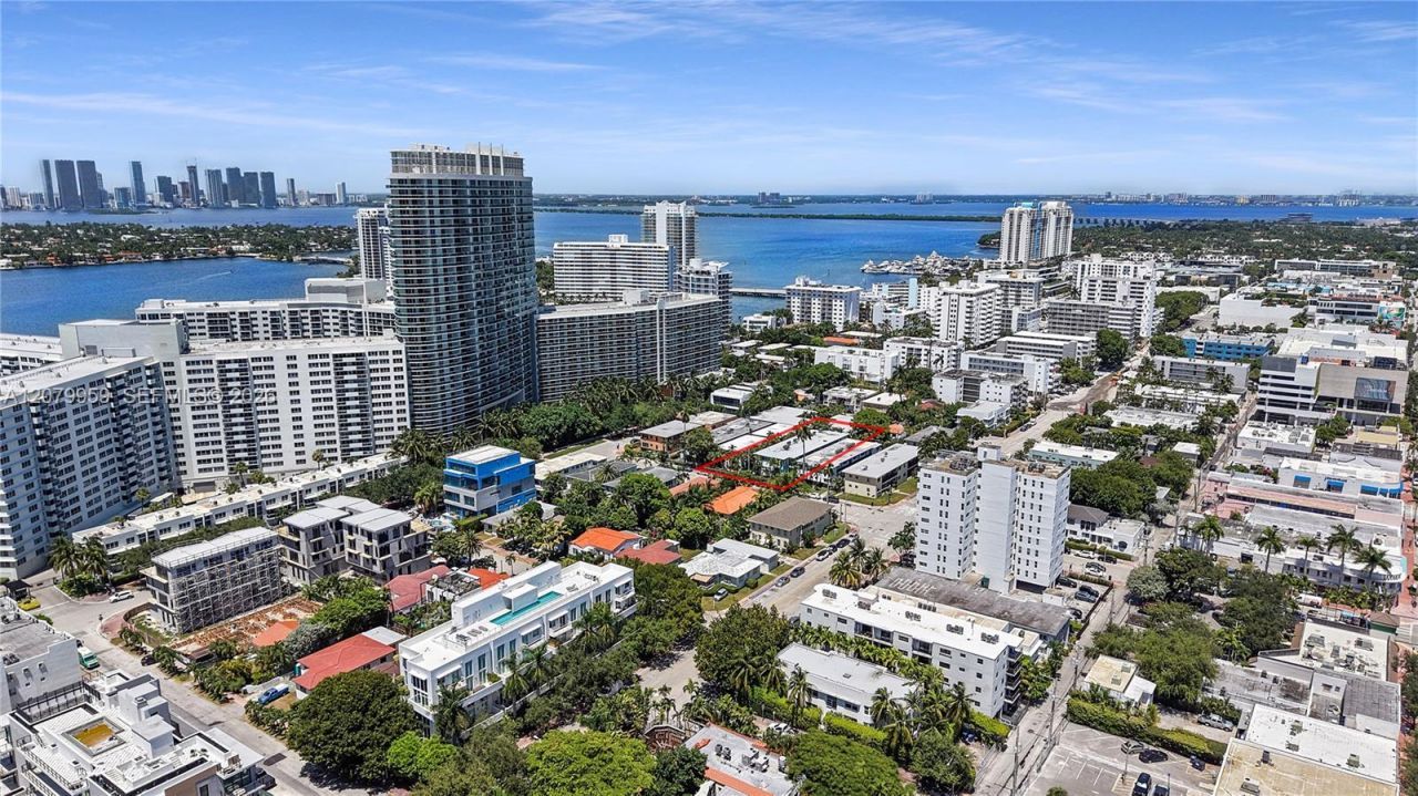 1321 15th, Miami Beach, FL 33139 Photo