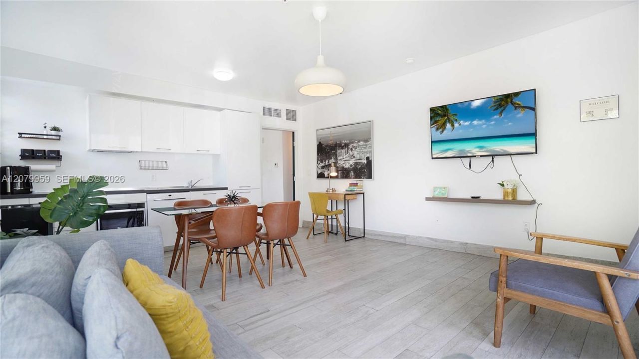 1321 15th, Miami Beach, FL 33139 Photo