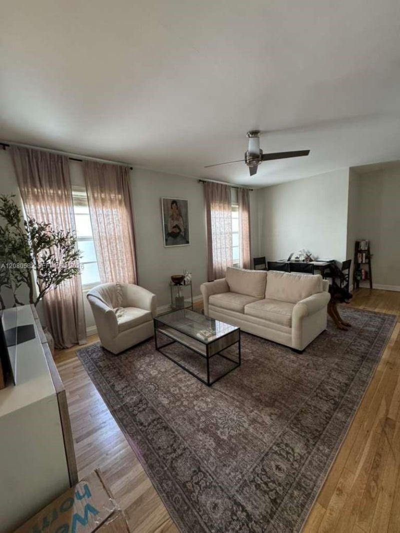 1755 Washington Ave, Unit 2D, Miami Beach, FL 33139 Photo