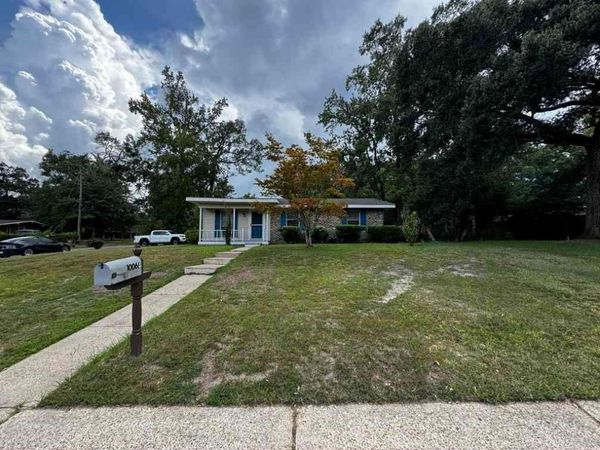 1006 Belvedere Circle E, Mobile, AL 36606