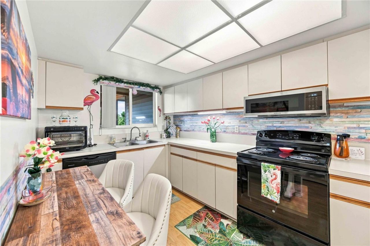 259 Fenwick Drive, Unit 40, Venice, FL 34285 Photo