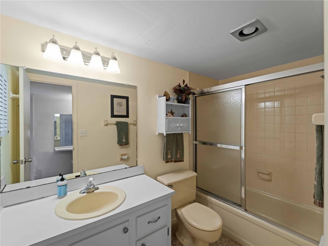 72 Boundary Boulevard , Unit 226, Rotonda West, FL 33947 Photo