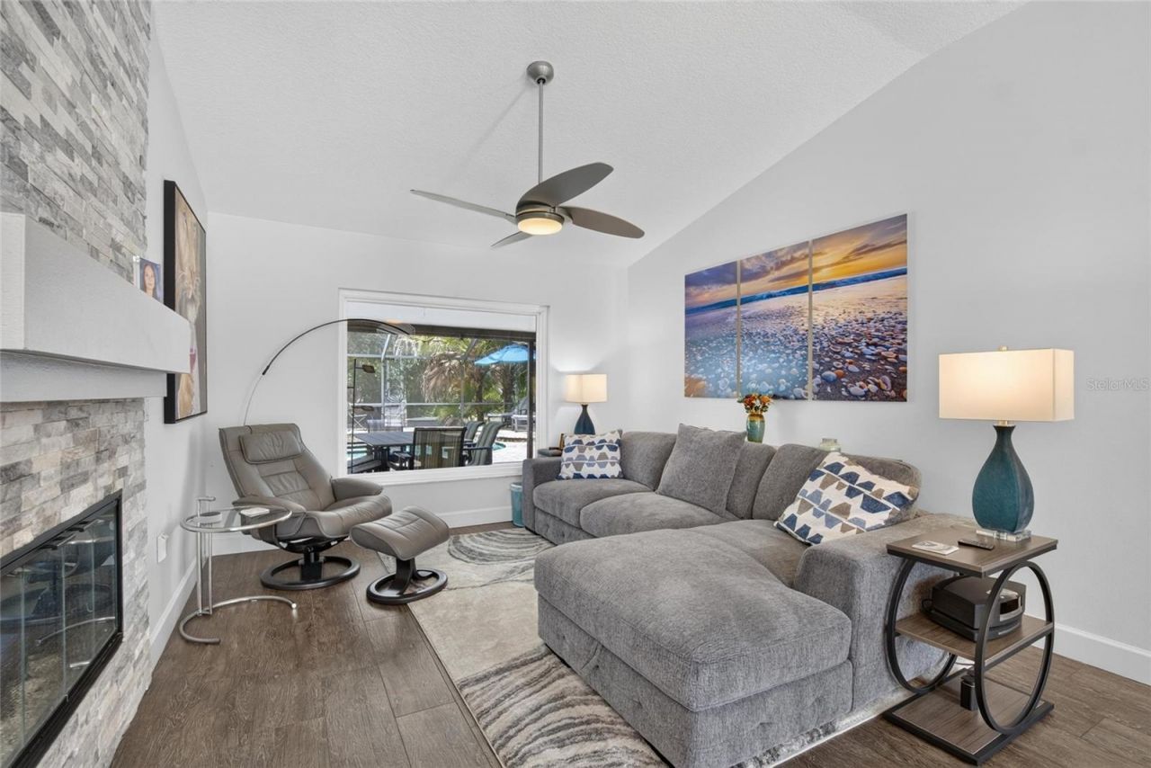 12935 Raysbrook Drive, Riverview, FL 33569 Photo