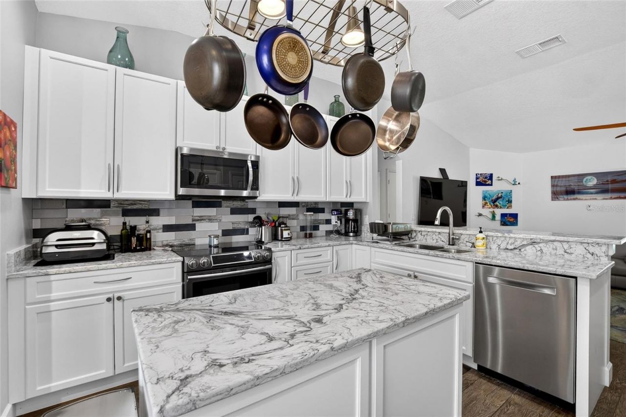 12935 Raysbrook Drive, Riverview, FL 33569 Photo