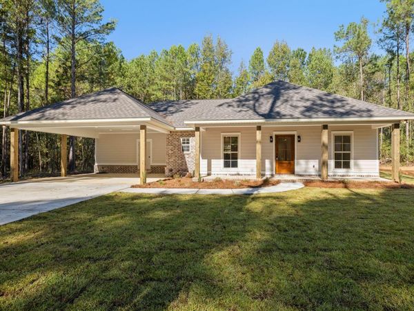 145 Crosby Rd., Seminary, MS 39479