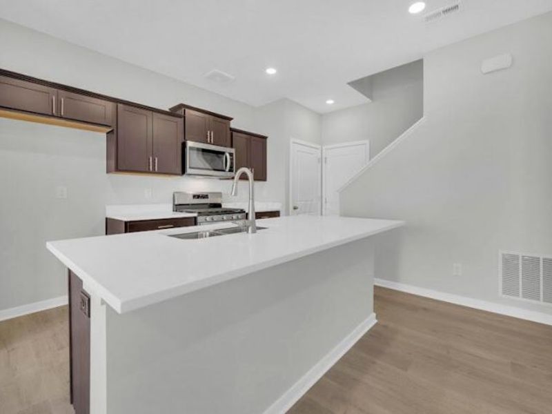 6382 Ripken Street , Columbus, OH 43228 Photo 8