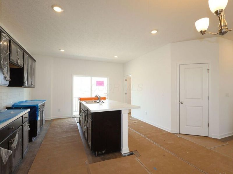 9224 Mount Drum Alley, Reynoldsburg, OH 43068 Photo 5