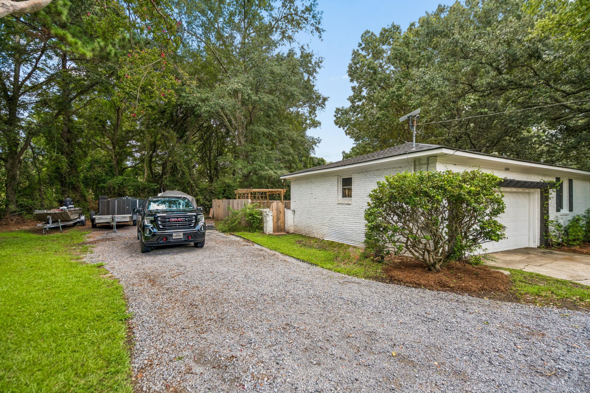 1421 Tara Road Photo 34
