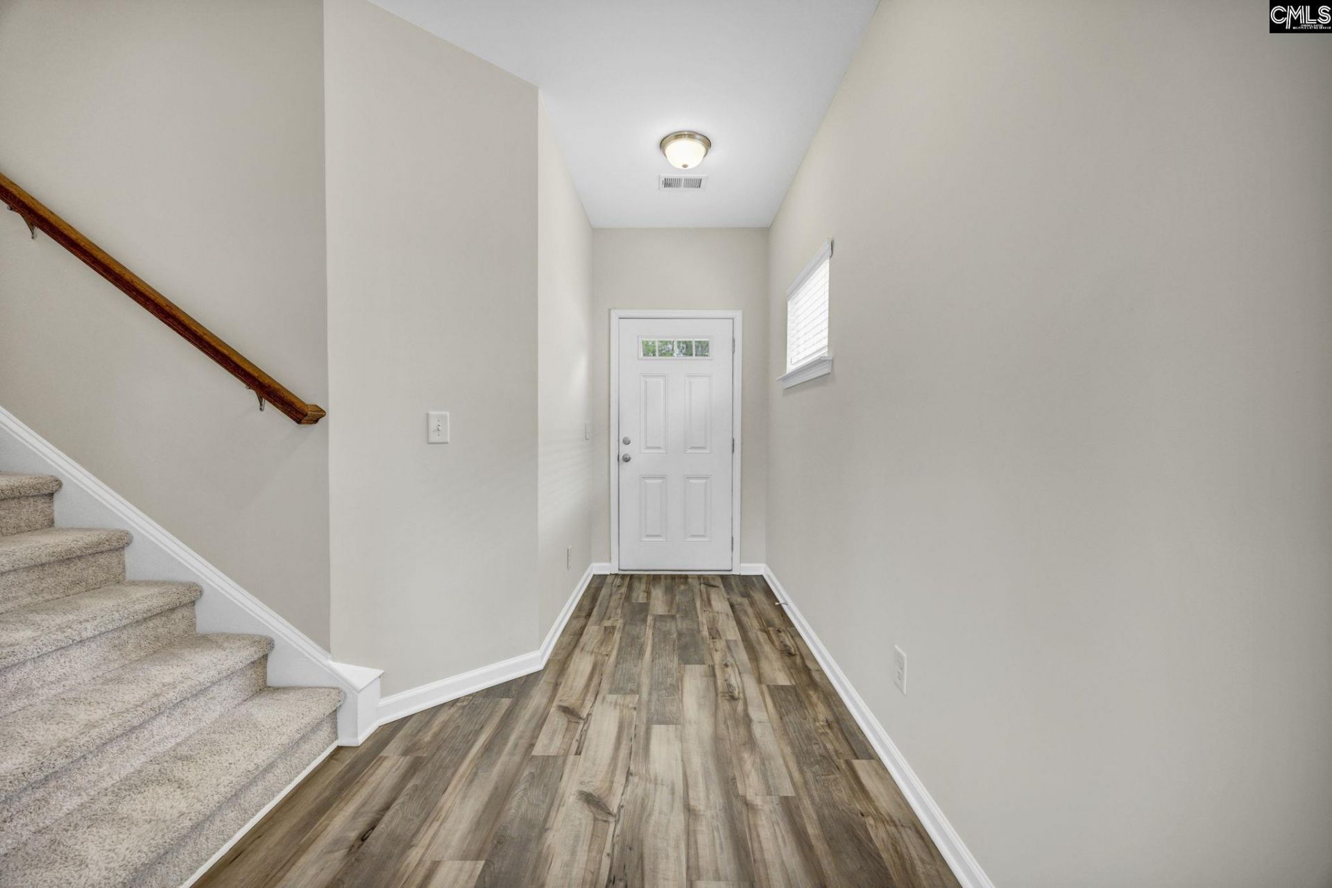 1328 Poinsett Loop  Photo 7