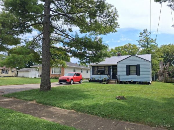 2204 Erie Avenue, Middletown, OH 45042