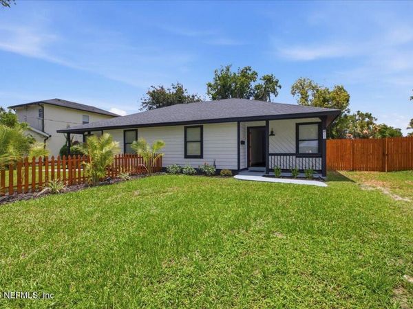 2012 KINGSWOOD Road, Jacksonville, FL 32207