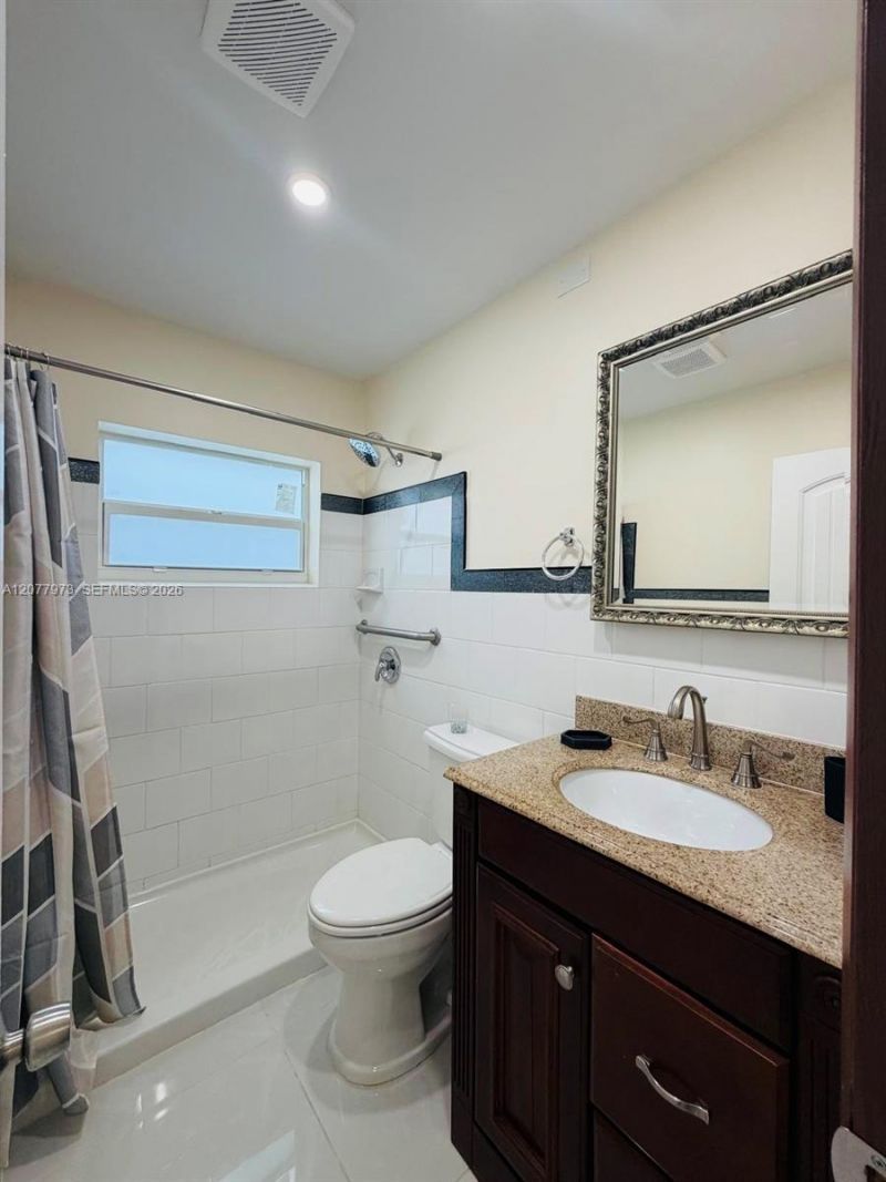 720 NW 74th Way, Margate, FL 33063 Photo
