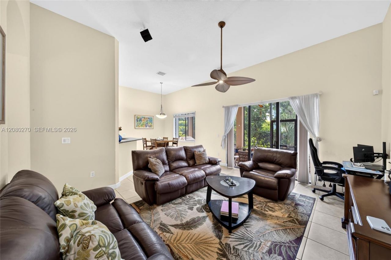 7548 SW 189th St , Cutler Bay, FL 33157 Photo