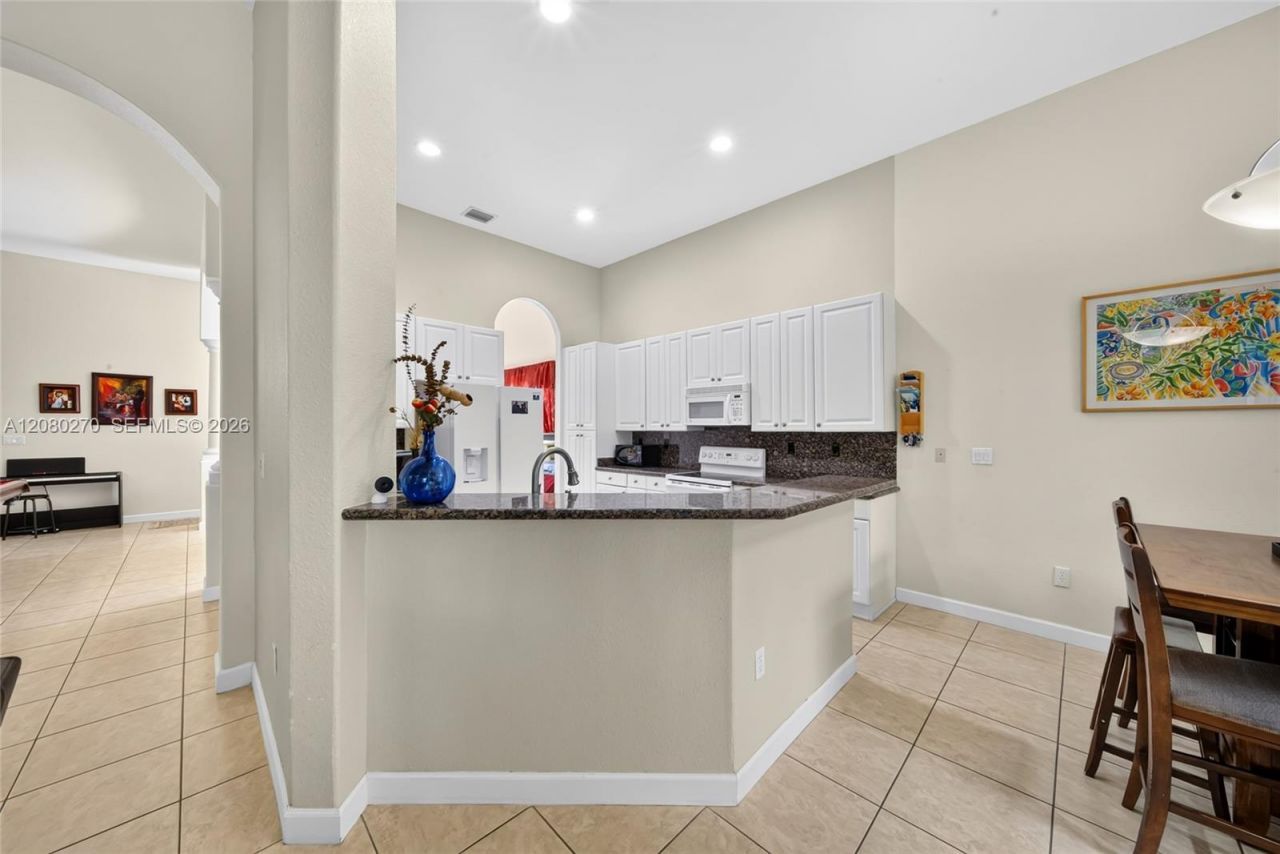 7548 SW 189th St , Cutler Bay, FL 33157 Photo