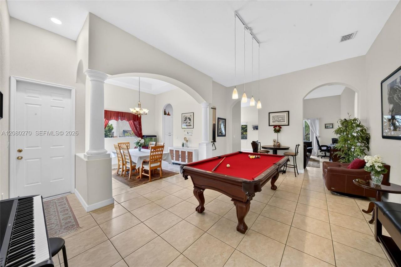 7548 SW 189th St , Cutler Bay, FL 33157 Photo