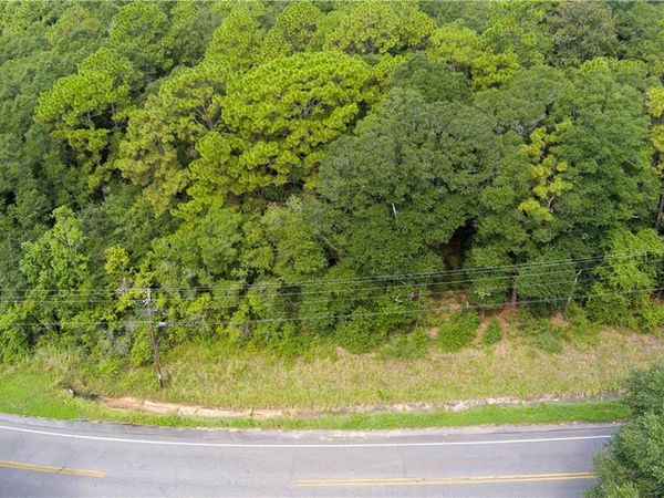 4050 Leroy Stevens Road , Mobile, AL 36619