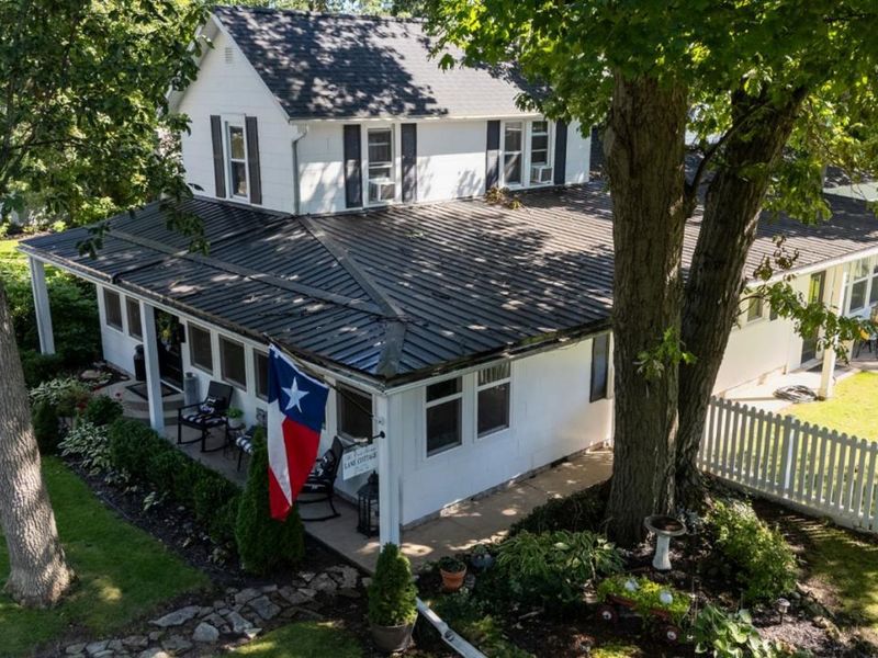 535 Elm Avenue, Lakeside, OH 43440 Photo 4