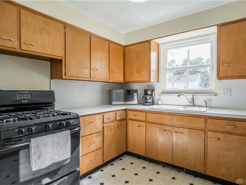 2728 Whittier Avenue, Dayton, OH 45420 Photo 7