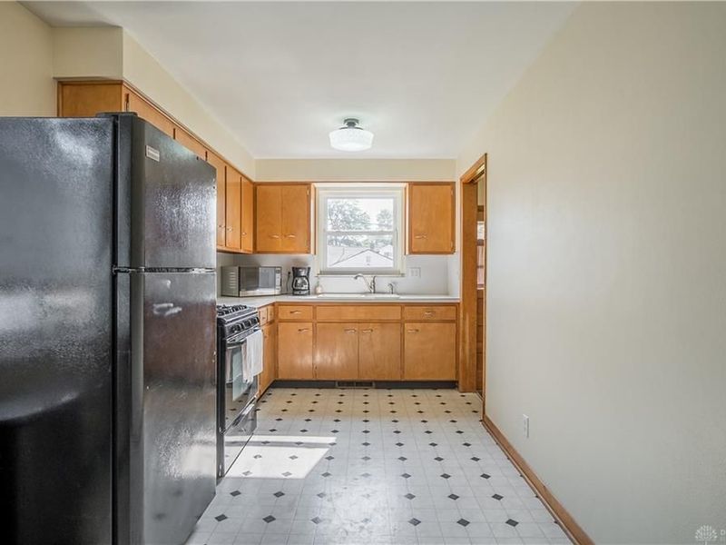 2728 Whittier Avenue, Dayton, OH 45420 Photo 8