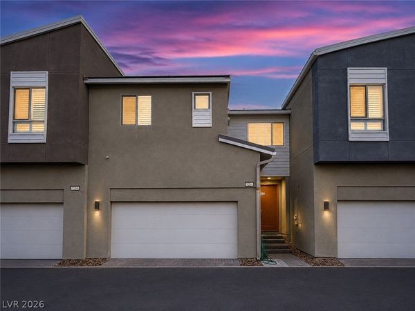 9262 Desert Pearl Avenue, Las Vegas, NV 89148