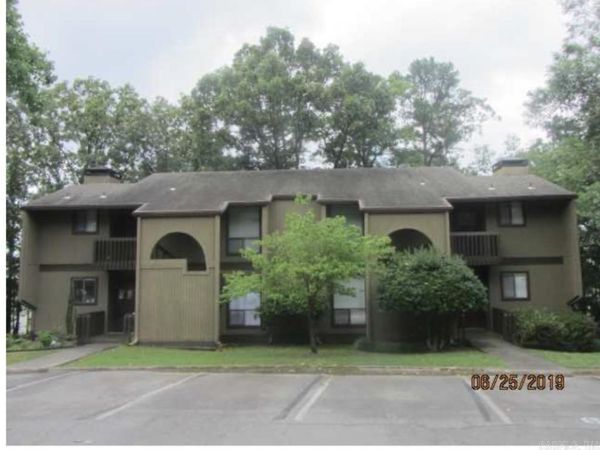 504 Green Mountain Drive , Little Rock, AR 72211