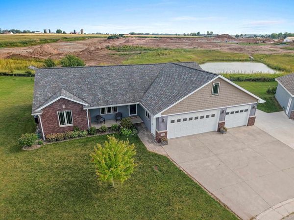 1028 MAPLE VISTA COURT, Seymour, WI 54165