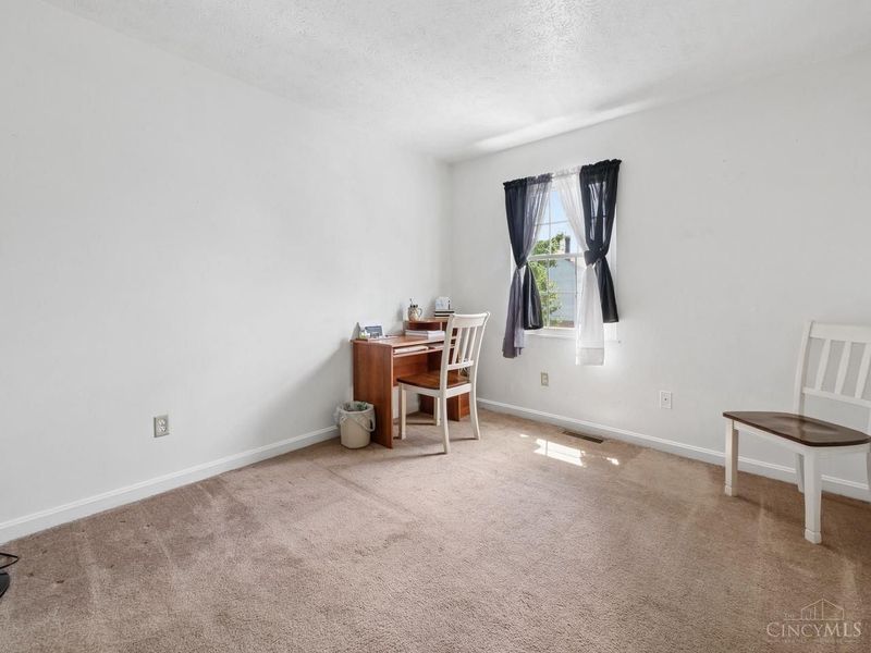 3394 Amberway Court, Cincinnati, OH 45251 Photo 22