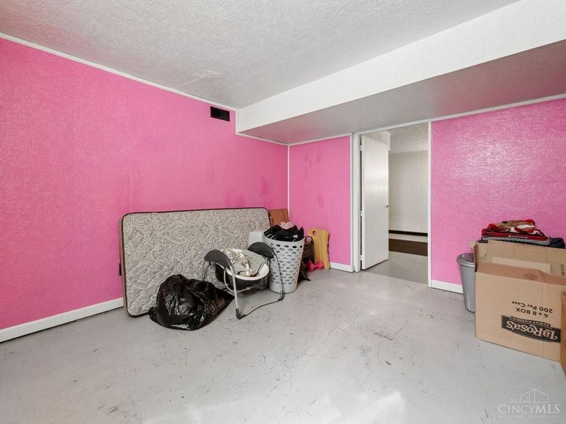 3394 Amberway Court, Cincinnati, OH 45251 Photo 30