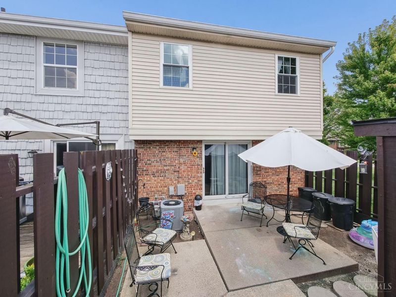 3394 Amberway Court, Cincinnati, OH 45251 Photo 34