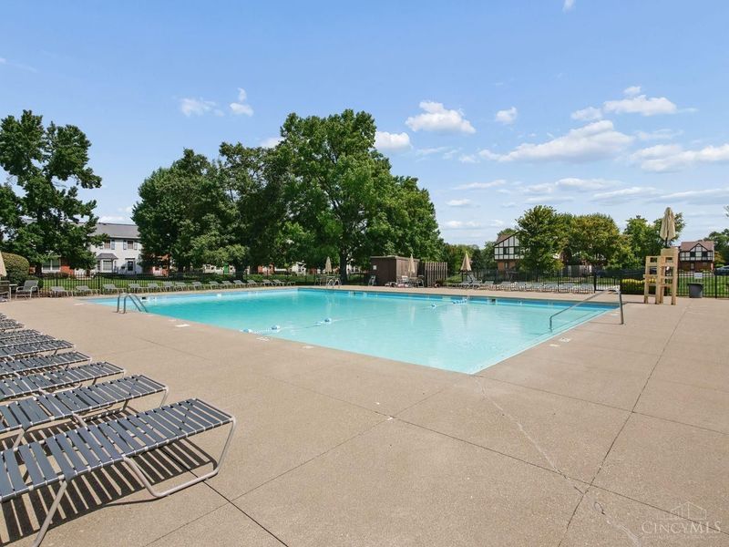 3394 Amberway Court, Cincinnati, OH 45251 Photo 38