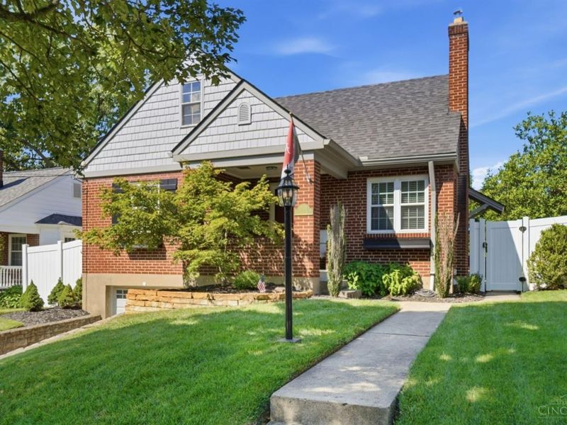 4133 Club View Drive, Cincinnati, OH 45209 Photo 4