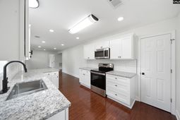 505 Abraham Street  photo 4