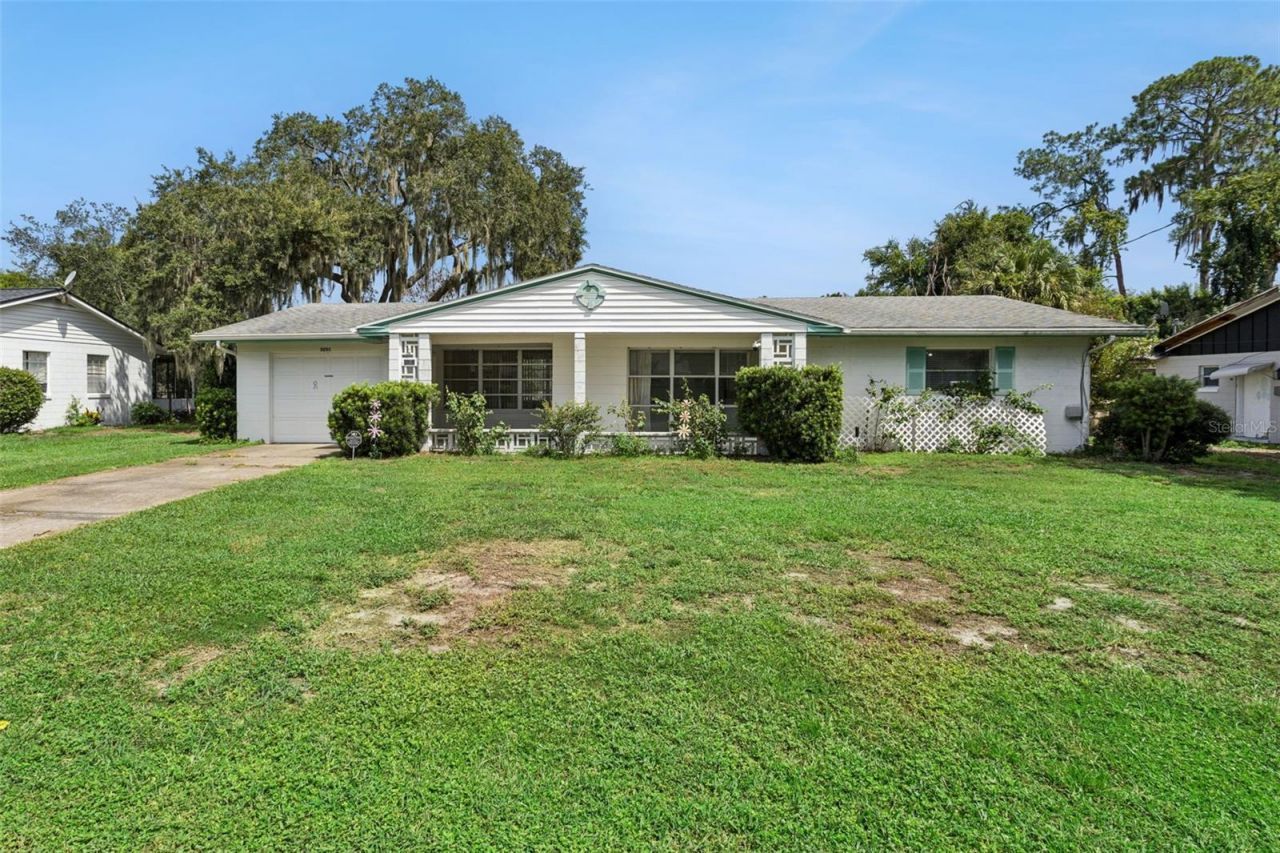 3251 Oak Hill Road, Mount Dora, FL 32757 Main Photo