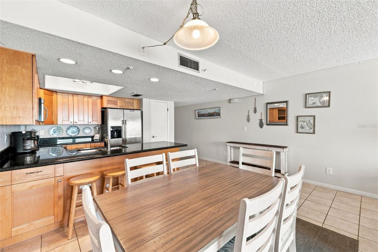12924 Gulf Boulevard, Unit 304, Madeira Beach, FL 33708 Photo