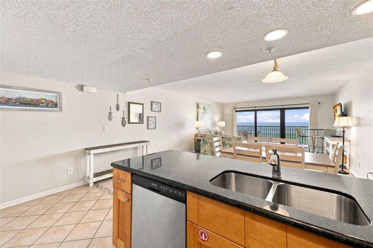 12924 Gulf Boulevard, Unit 304, Madeira Beach, FL 33708 Photo