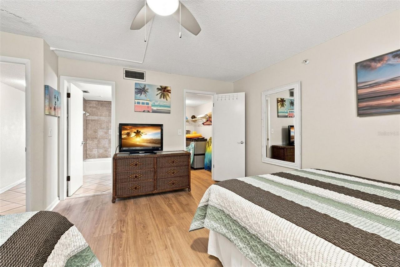 12924 Gulf Boulevard, Unit 304, Madeira Beach, FL 33708 Photo