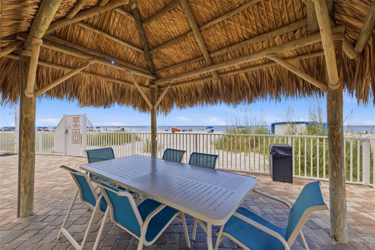 12924 Gulf Boulevard, Unit 304, Madeira Beach, FL 33708 Photo