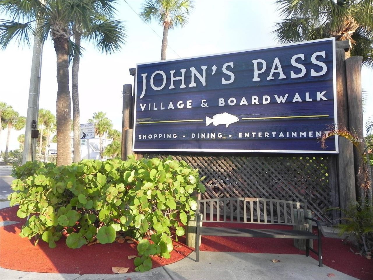 12924 Gulf Boulevard, Unit 304, Madeira Beach, FL 33708 Photo