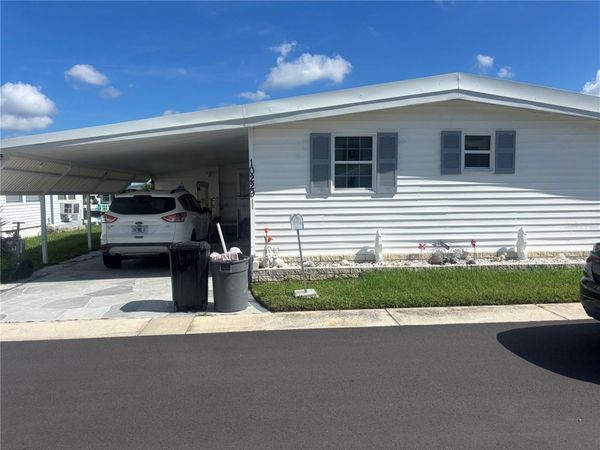 10229 S LAKE DRIVE , Unit 171, LARGO, FL 33773