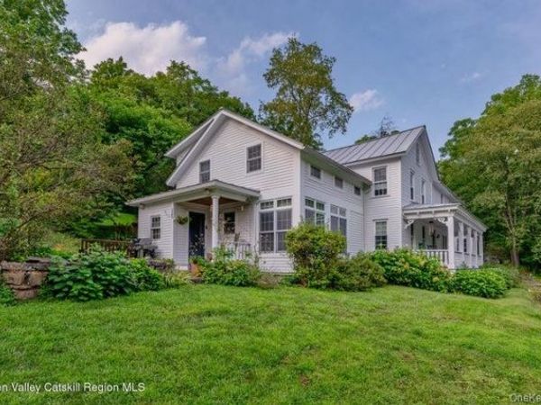 583 Swartekill Road , New Paltz, NY 12561
