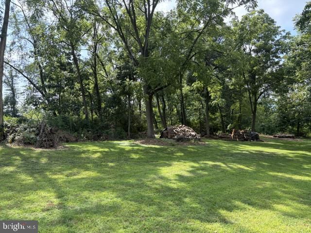 4460 VALLEY ROAD , ENOLA, PA 17025