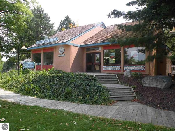 5820 Shanty Creek Road, Bellaire, MI 49615