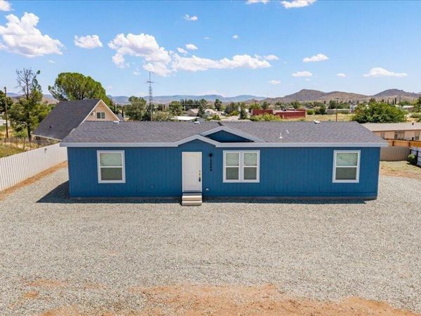 15869 S CHESTNUT Lane, Mayer, AZ 86333
