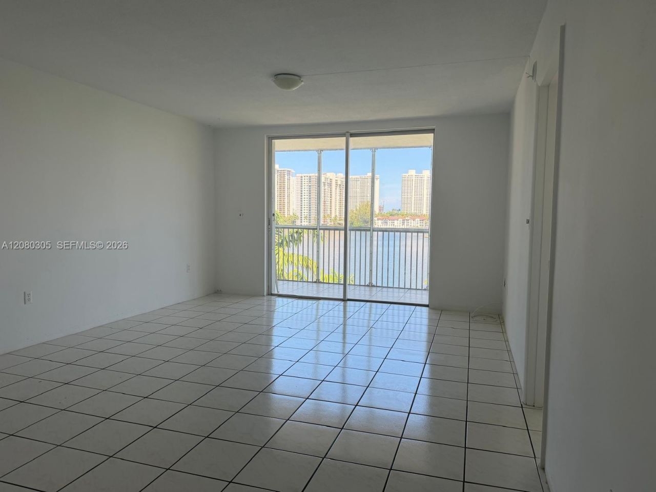 2861 Leonard Dr , Unit F608, Aventura, FL 33160 Photo